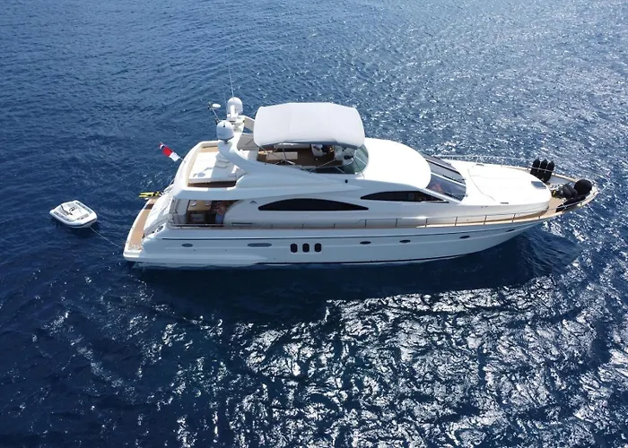 Luxury Yacht Astondoa 76 Biograd Na Moru