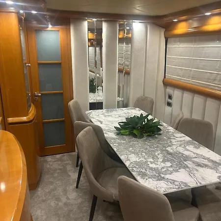 Luxury Yacht Astondoa 76 * Biograd Na Moru