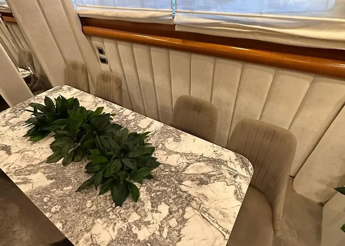Tekne Luxury Yacht Astondoa 76 *